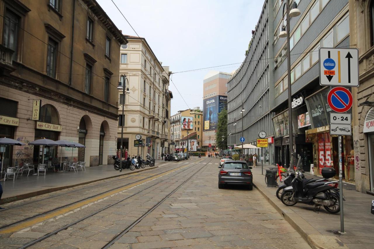 Via Torino Apartment 2 Milano Exterior foto